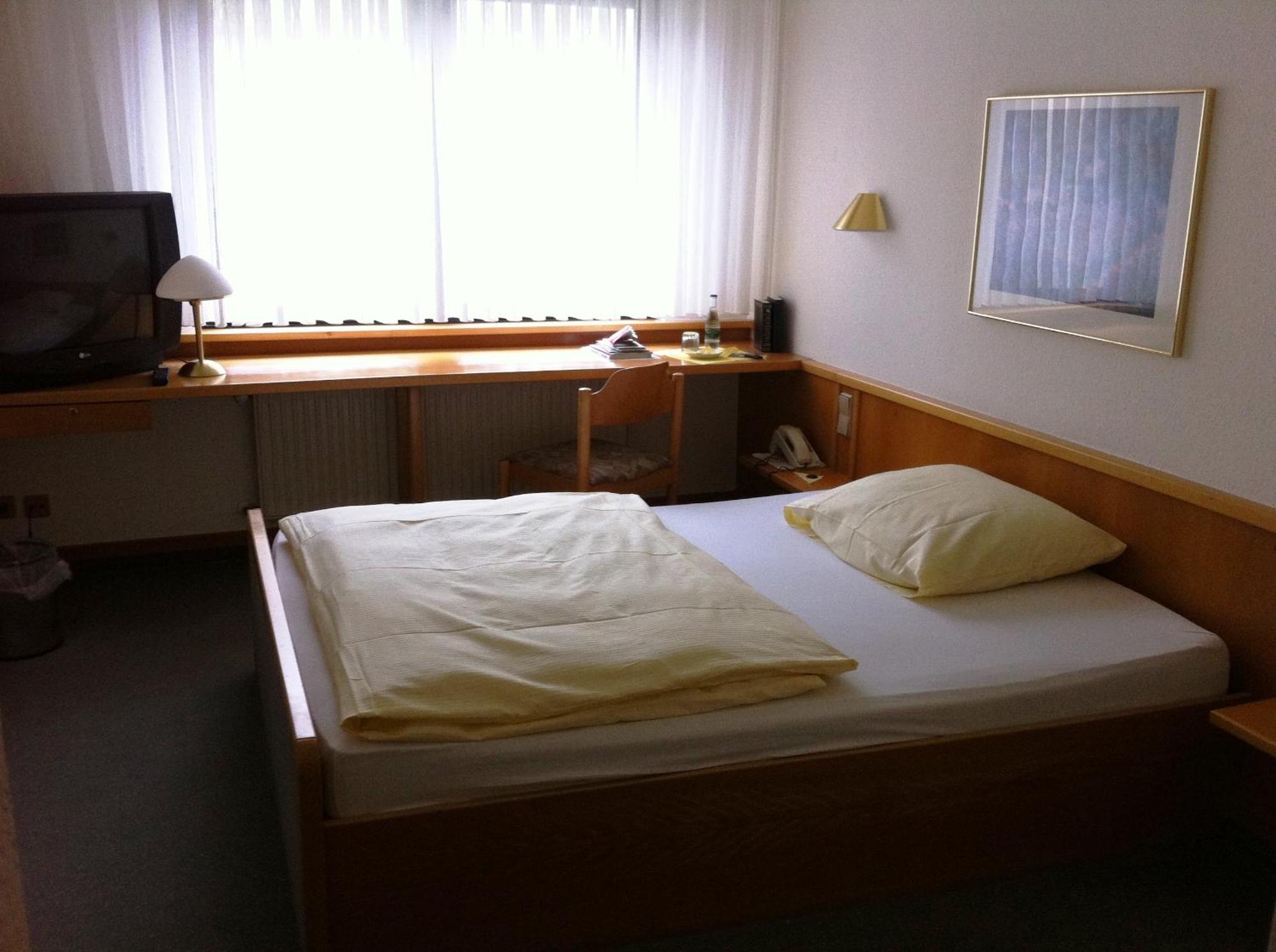 Hotel Pfaelzer Hof, Zum Schokoladengiesser Rodalben Camera foto