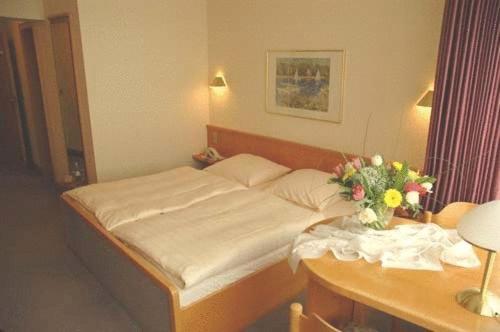 Hotel Pfaelzer Hof, Zum Schokoladengiesser Rodalben Esterno foto